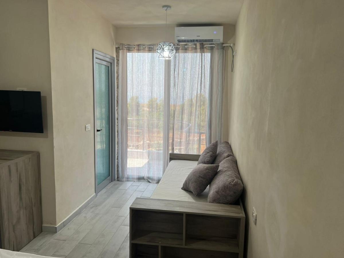 Noah'S Home Himare Bagian luar foto