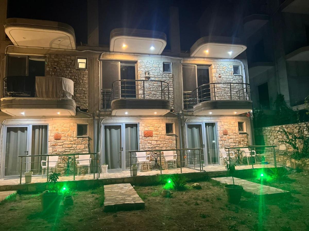 Noah'S Home Himare Bagian luar foto